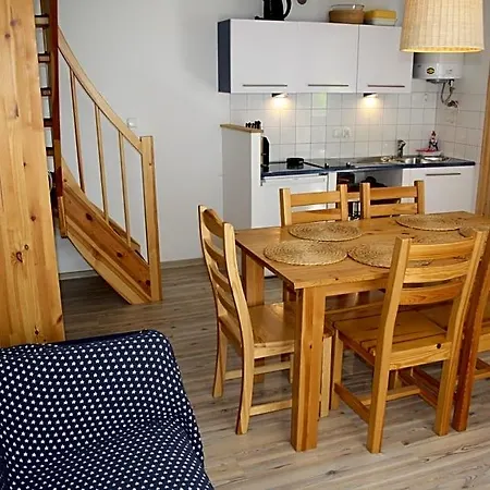 Letniskowe Gnieznienska Lodge *