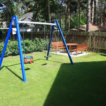 Деревянный коттедж Letniskowe Gnieznienska Поберово