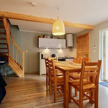 Letniskowe Gnieznienska * Поберово